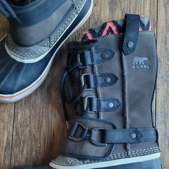 Sorel Joan of Arctic Knit Premium II Women's Size 7.5 Waterproof Boots Excellent - Picture 6 of 11